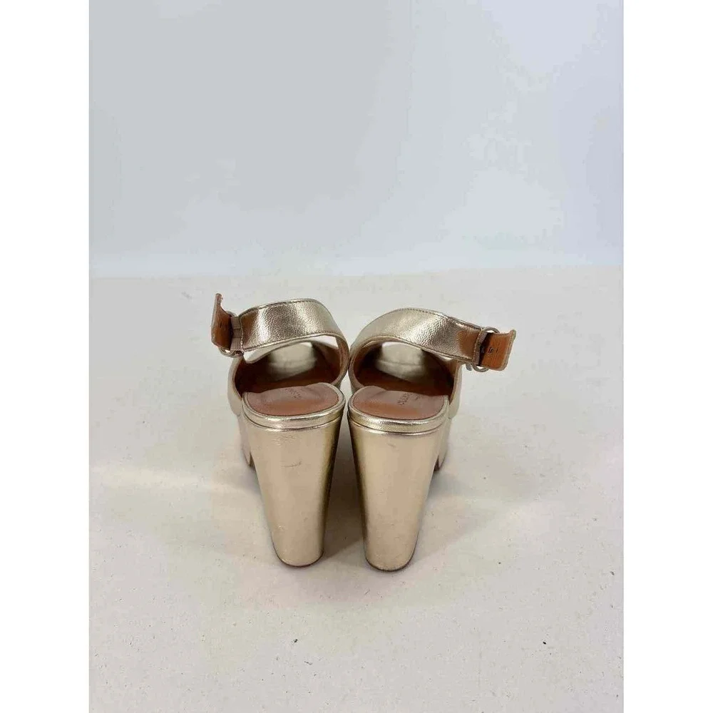 Shoe Size 38.5 Gold Sandals - Picture 4 of 5